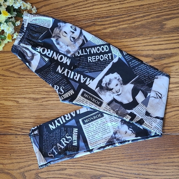 Marilyn Monroe Newspaper Pants / Leggings - Picture 1 of 6